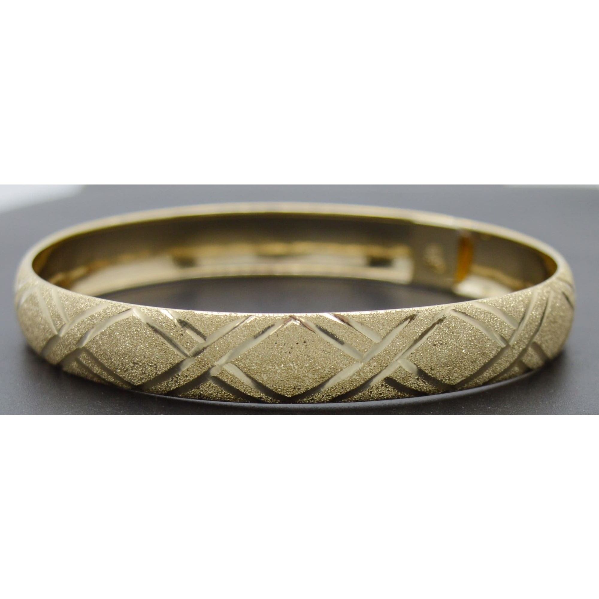Real 10k Yellow Solid Gold X Hugs Diamond Cut Bangle Bracelet 10mm 6.7g 7
